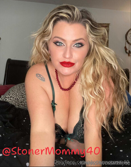 Kinkyychocolatefree nackt bilder