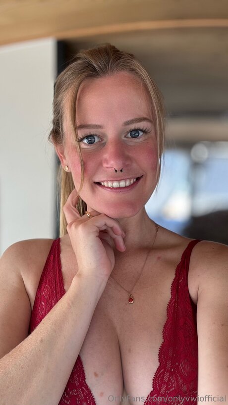 Onlyviviofficial hd porno galerien