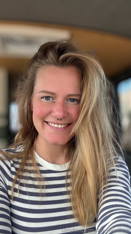 Onlyviviofficial hübsche sexy galerie