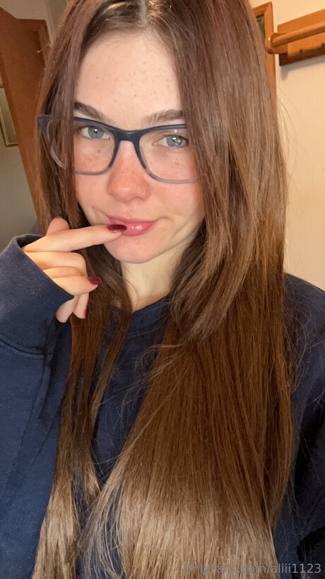 Aliii1123 erotische pornografische galerie