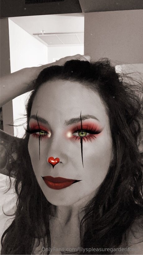 Lilyspleasuregardenfree1 schauspielerin porno archiv