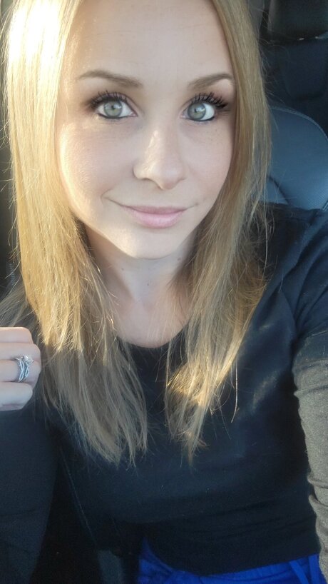 Jennafeuerxoxo porno kunst bild