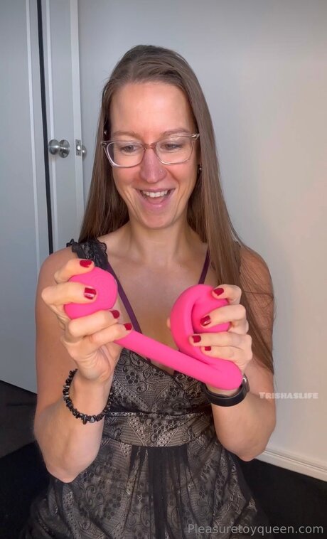 Pleasuretoyqueenstore kostenlose nackten fotos