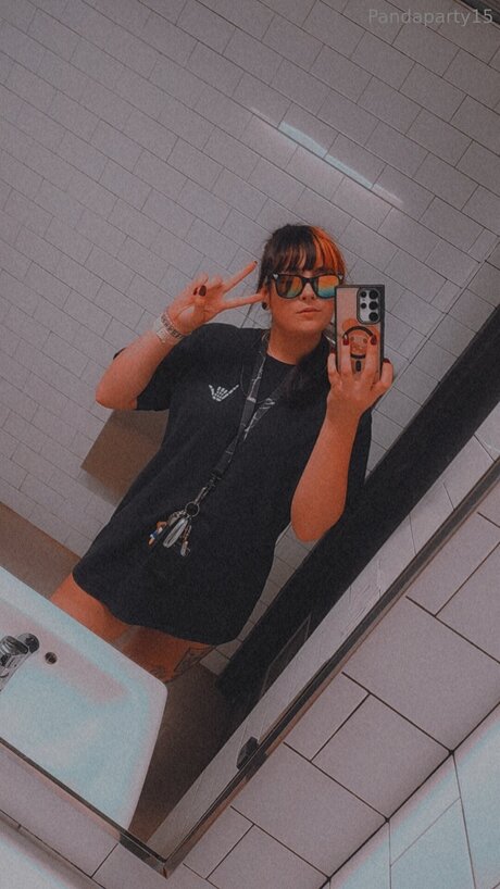 Pandaparty15 erotische sex bild