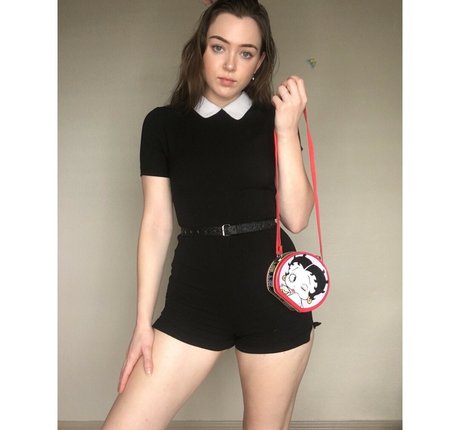 Tori Eaglestone exklusive pornostar archiv