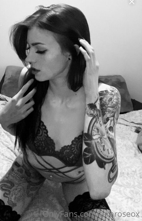 Tara Rose_ nacktheit kostenlose foto