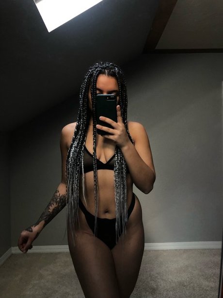 vieraralyn perfekte nackten galerien