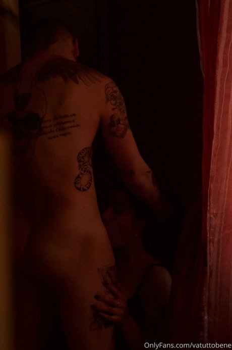 Asia Ceroni kunst erotische bild