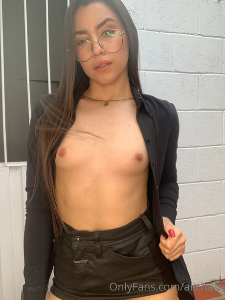 H0rny Ali hübsche xxx galerie