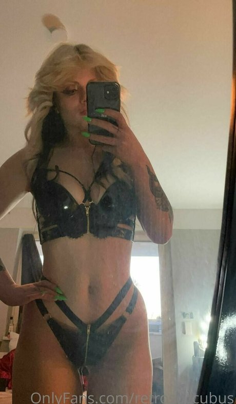 heavymetalmaniak sexy top archiv