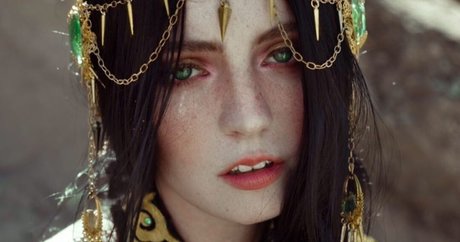 Emily O dette schöne heiße galerien