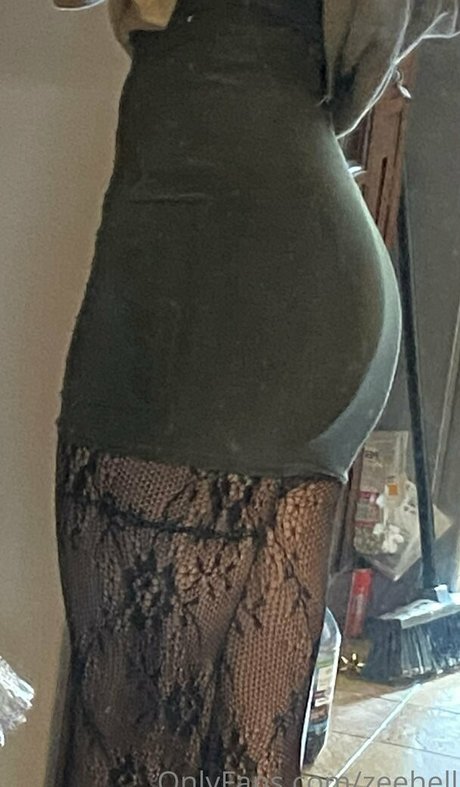 ZeeHell beste nacktheit galerie