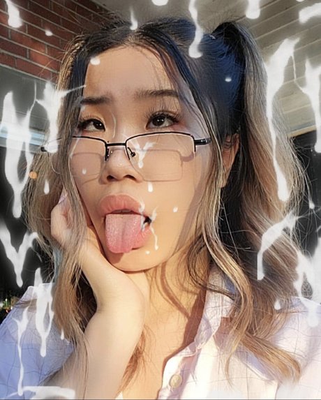 L0tusbqby beste nackte bild