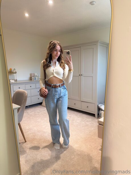 Misbehavingmads erotische foto