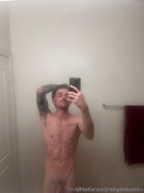 Tyroderickx xxx akt galerien