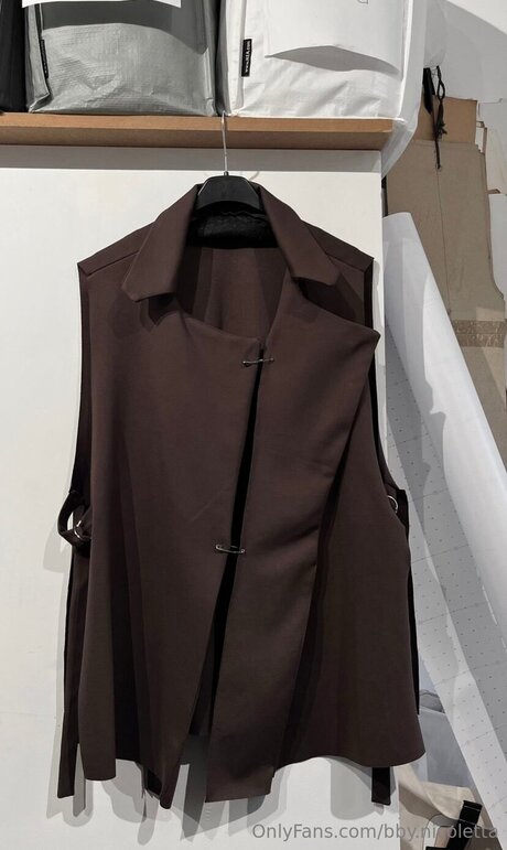 Bby Nicoletta freie sexy bilder