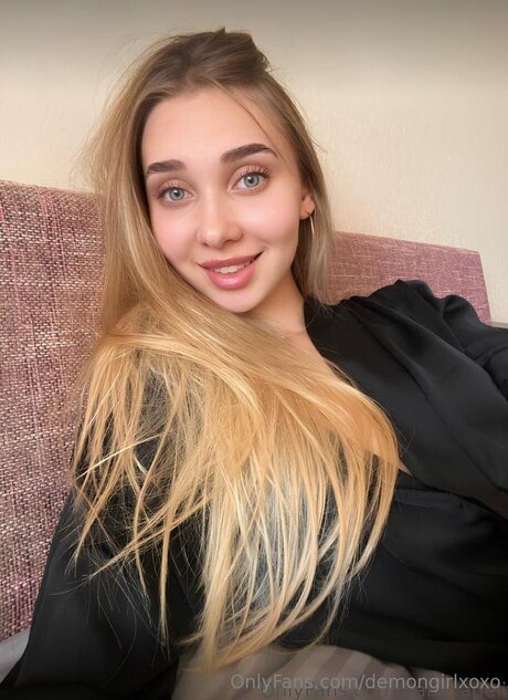 Demongirlxoxo kunst sex galerie