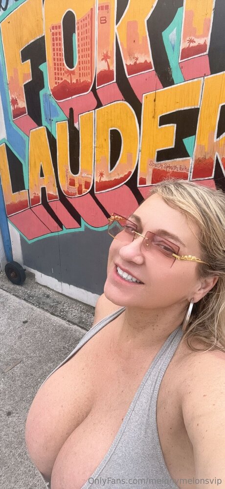 Melonymelonsvip xxx nacktheit galerien