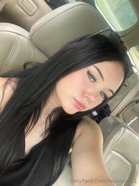 Miamoonx1 schöne akt galerien