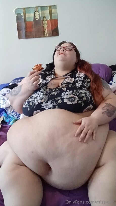 Miss Ash hd nackt archiv