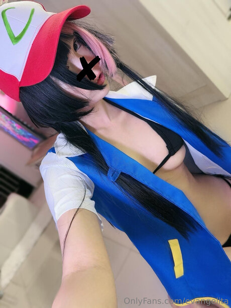 Evangelita hübsche nacktheit bild