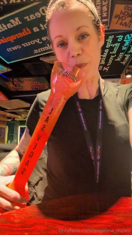 Angelina Myles freie xxx fotos