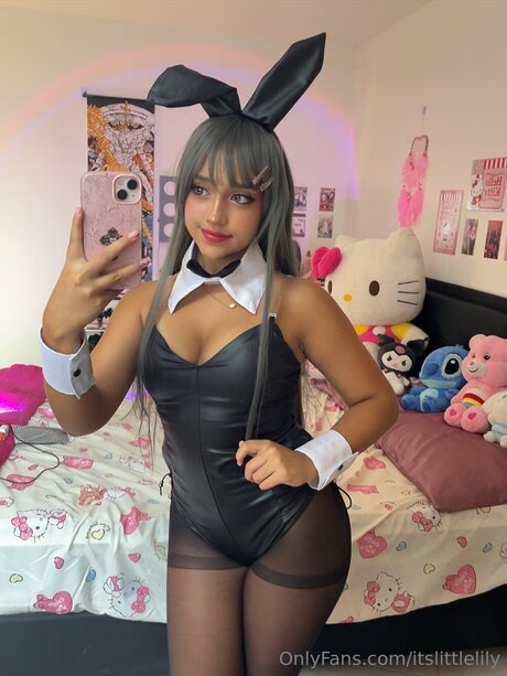 Itslittlelily erwachsene hübsche bilder