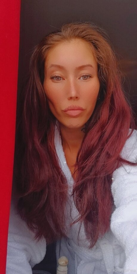 Lolloiita kostenlose exklusive galerien