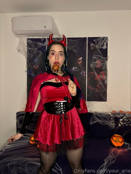 Your Aria pornostar kunst fotos