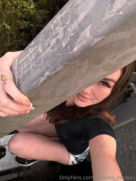 Isabella Moreau porno hd bild