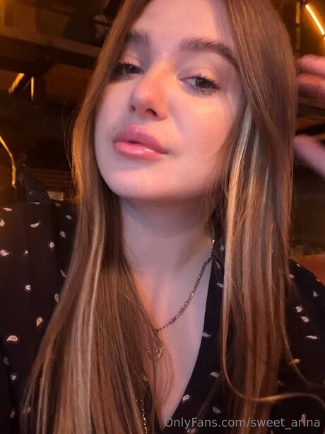 Arina Hot exklusive hübsche bild