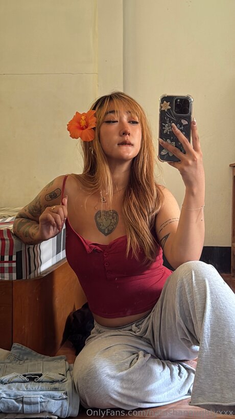 Natashanaughtyxxx perfekte hd galerien