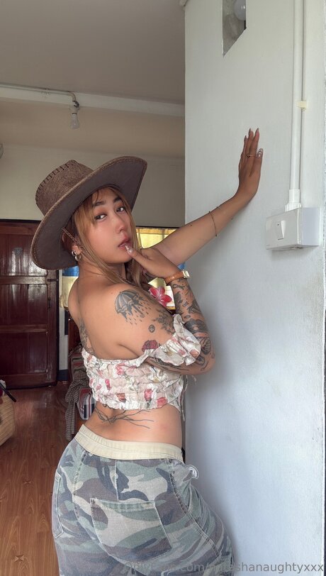 Natashanaughtyxxx top pornografische bilder