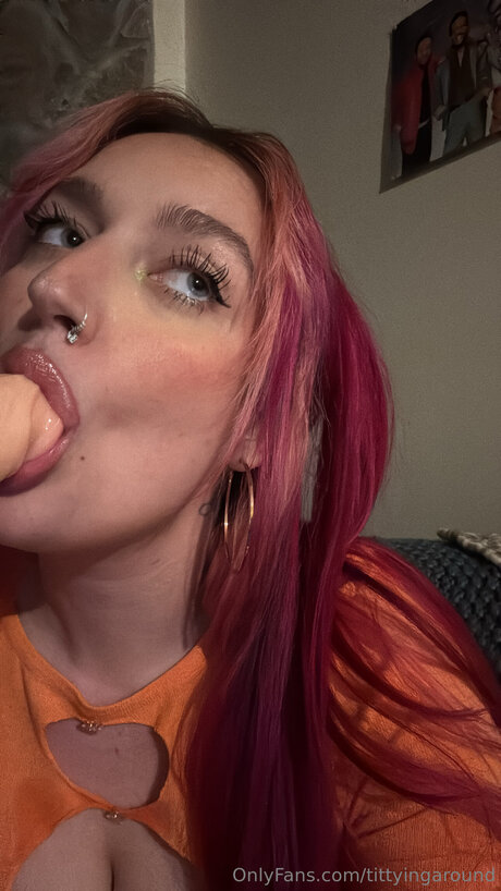 Tittyingaround hd freie foto