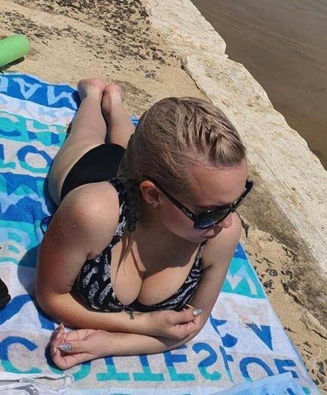 Mini Babe exklusive heiße foto