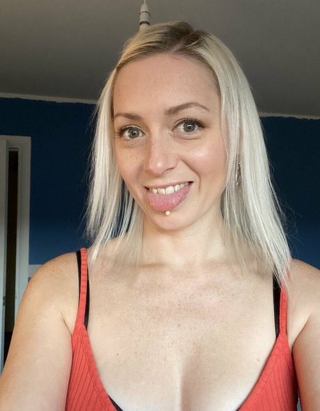 Kimber benton porno akt bilder