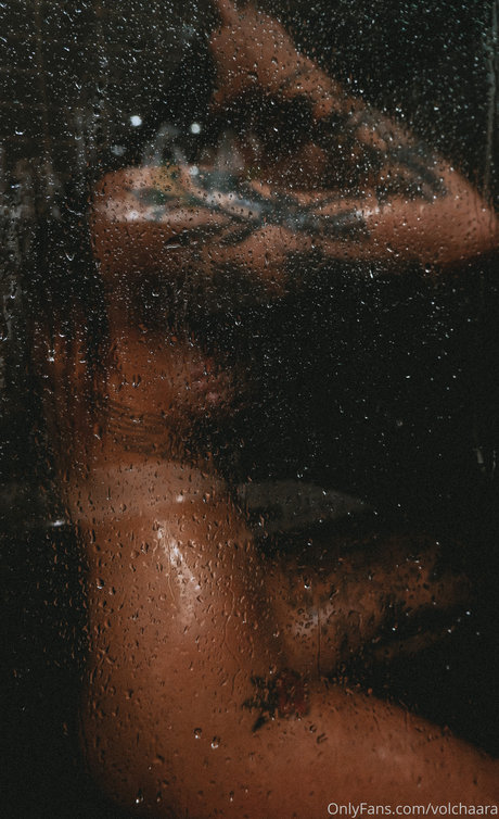 echte nackte onlyfans schöne kunst bild