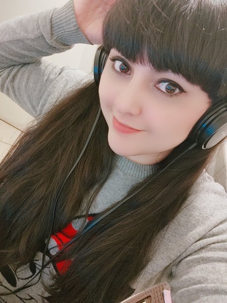 Eminitta hd heiße galerien