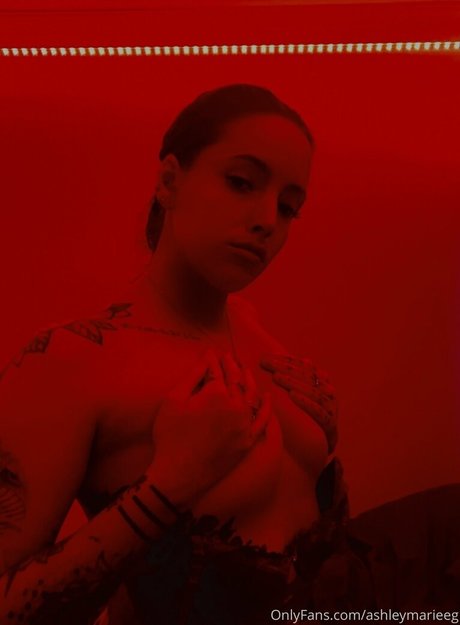 Ashleymarieeg exklusive pornographische galerie