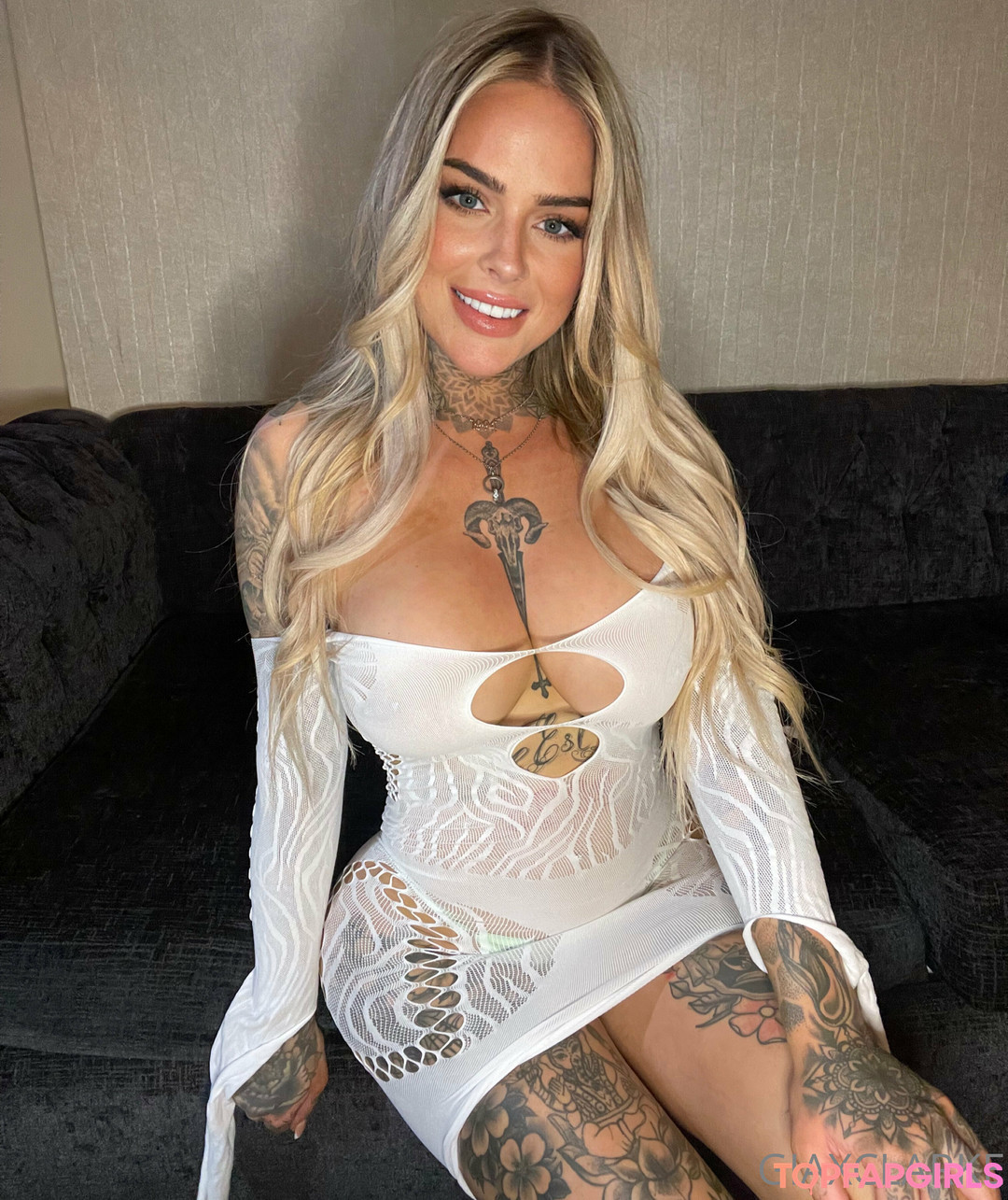 gepiercte brustwarzen onlyfans beste hübsche bilder