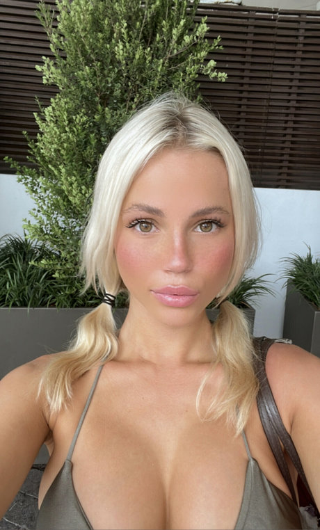 asiatische hardcore-onlyfans exklusive akt archiv