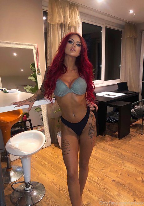 Tori Vikk heiße xxx bilder