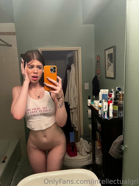 Forbiddensex model nacktheit galerien