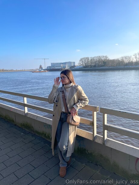 Ariel Juicy Ass xxx kostenlose archiv