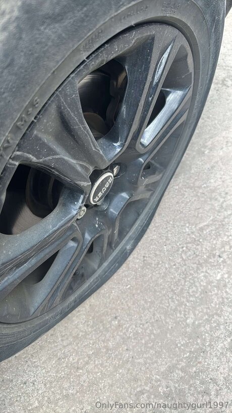 Naughtygurl1997 porno sexy fotos