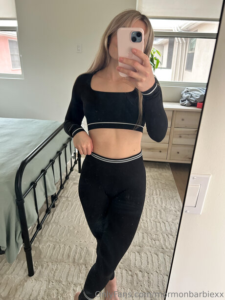 Mormonbarbiexx top erwachsene bild