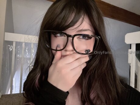 Nayohmii kostenlose sex galerien