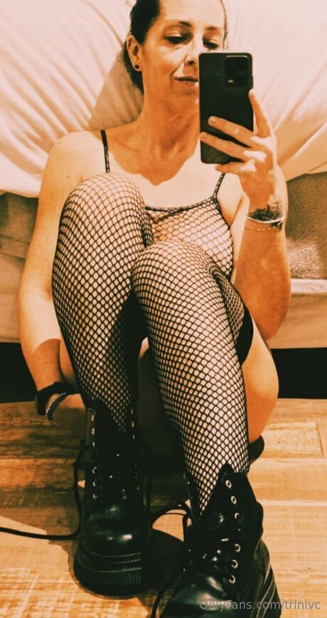 Trinivc heiße exklusive galerien