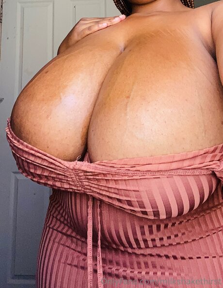 Milkshakethirst xxx erotische galerien