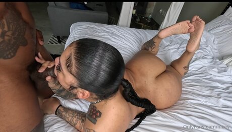 Hikey hübsche sexy galerie